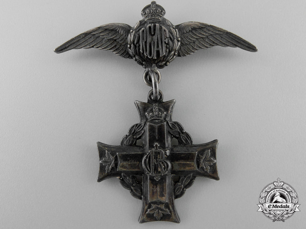 a_second_war_memorial_cross_group_to_leading_aircraftman_james_e._stanley_rcaf_m_986