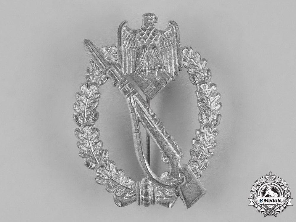 germany,_wehrmacht._a_silver_grade_infantry_assault_badge_ma18_0008