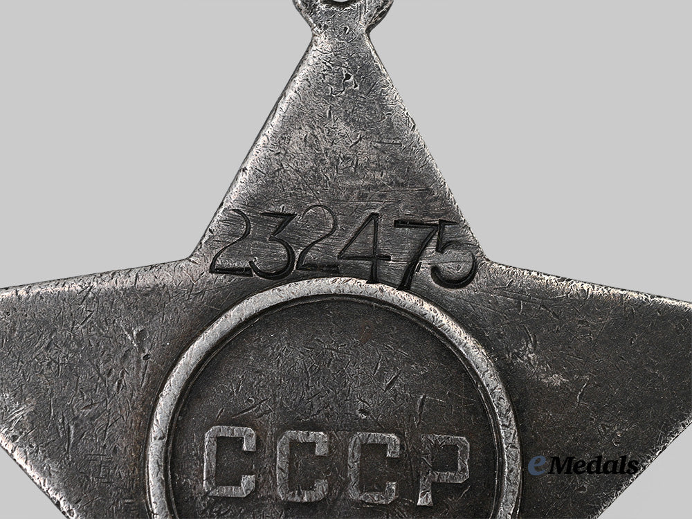 russia,_soviet_union._a_mixed_lot_of_orders_and_medals_for_military_and_labour_service_e_medals__e_u24589_11
