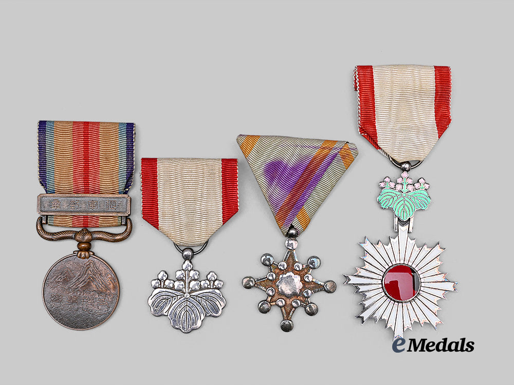 japan,_empire._a_lot_of_four_decorations_e_medals__m0625-131_5