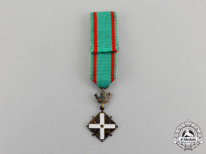 italy._an_order_of_merit_of_the_italian_republic,5_th_class,_knight,1951-2001,_fullsize_and_miniature_mm_000150_1_1_1_1
