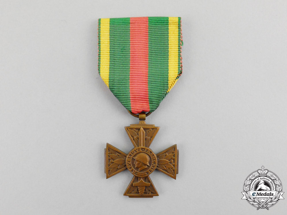 france._a_volunteer_combatant's_cross_for_the_franco-_prussian_war,_type_ii(1870-1871)_mm_000300