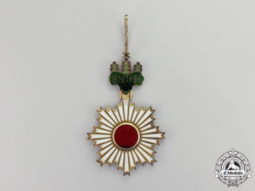 japan._an_order_of_the_rising_sun,_second_class_set_with_case_c.1935_mm_000665