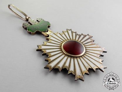 japan._an_order_of_the_rising_sun,_second_class_set_with_case_c.1935_mm_000668