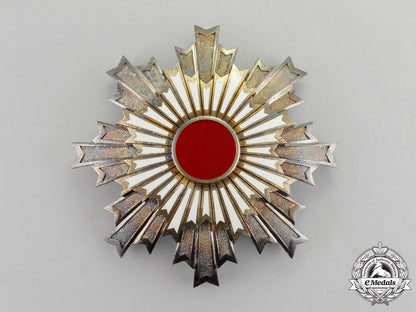 japan._an_order_of_the_rising_sun,_second_class_set_with_case_c.1935_mm_000670