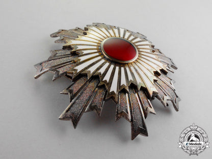 japan._an_order_of_the_rising_sun,_second_class_set_with_case_c.1935_mm_000672
