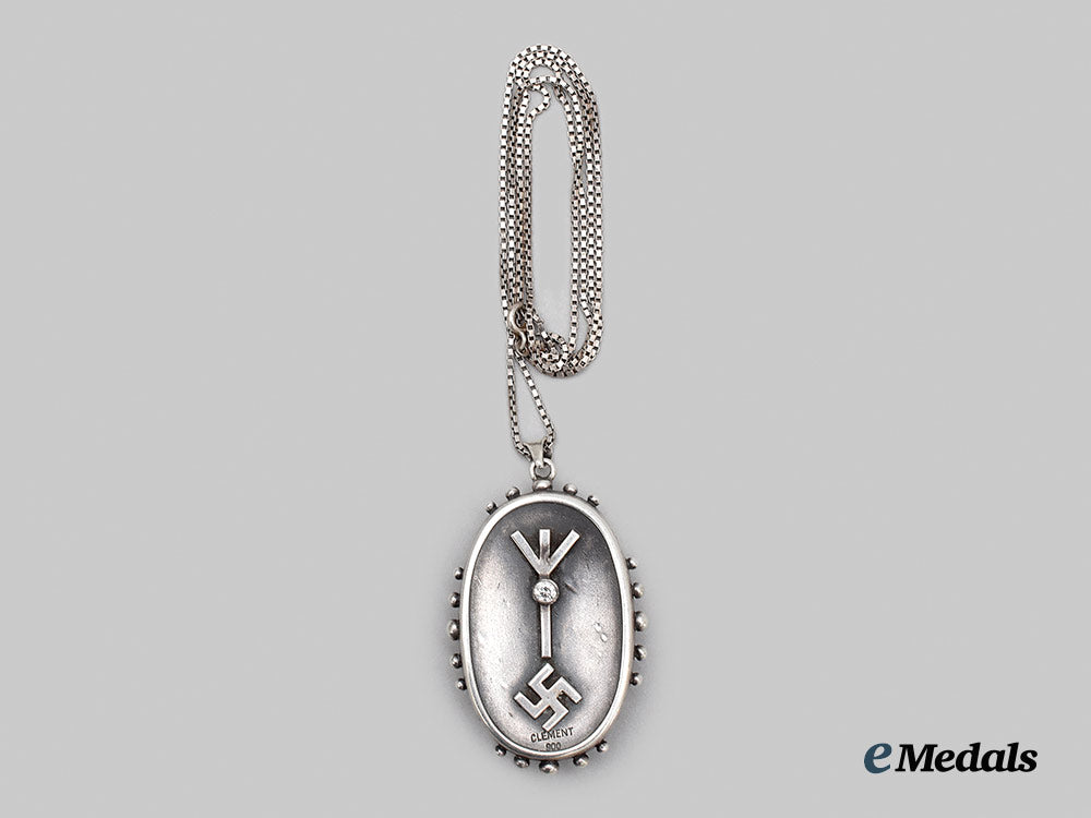 germany,_third_reich._a_rare_silver_and_diamond_germanic_folk_art_necklace,_with_case__mnc0446_1_1_1