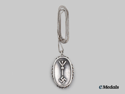germany,_third_reich._a_rare_silver_and_diamond_germanic_folk_art_necklace,_with_case__mnc0446_1_1_1