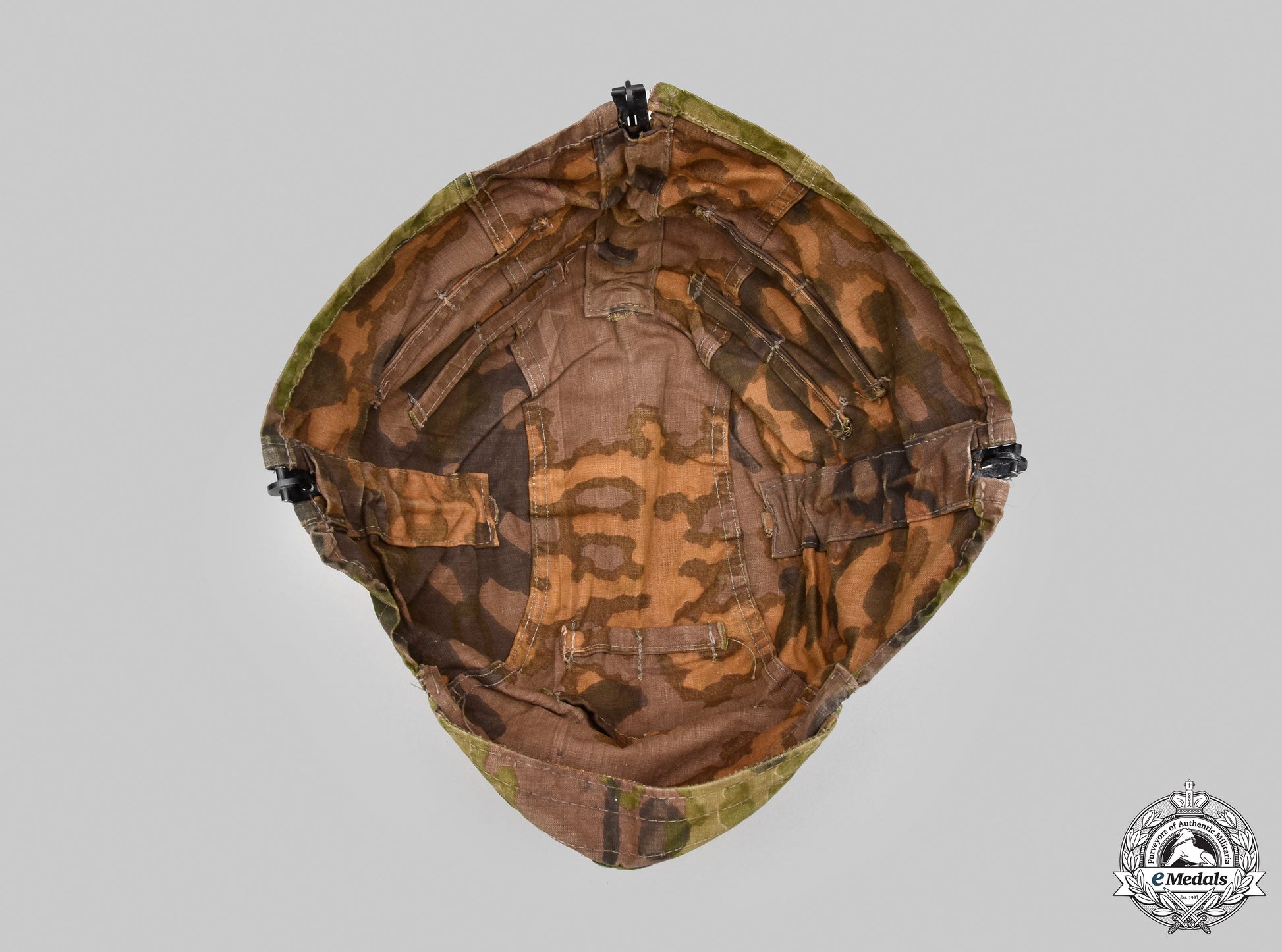 germany,_ss._a_waffen-_ss_b-_pattern_oak_leaf_camouflage_helmet_cover__mnc1608-1_m20_0717_1