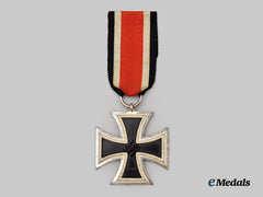 Germany, Wehrmacht. A 1939 Iron Cross Ii Class, Lug Variant