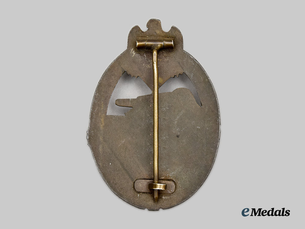 germany,_wehrmacht._a_panzer_assault_badge,_bronze_grade__mnc2115-_1_