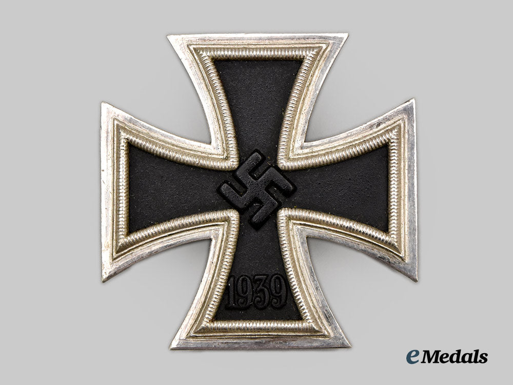 germany,_wehrmacht._a1939_iron_cross_i_class,_with_case,_by_wilhelm_deumer__mnc2136-_1_