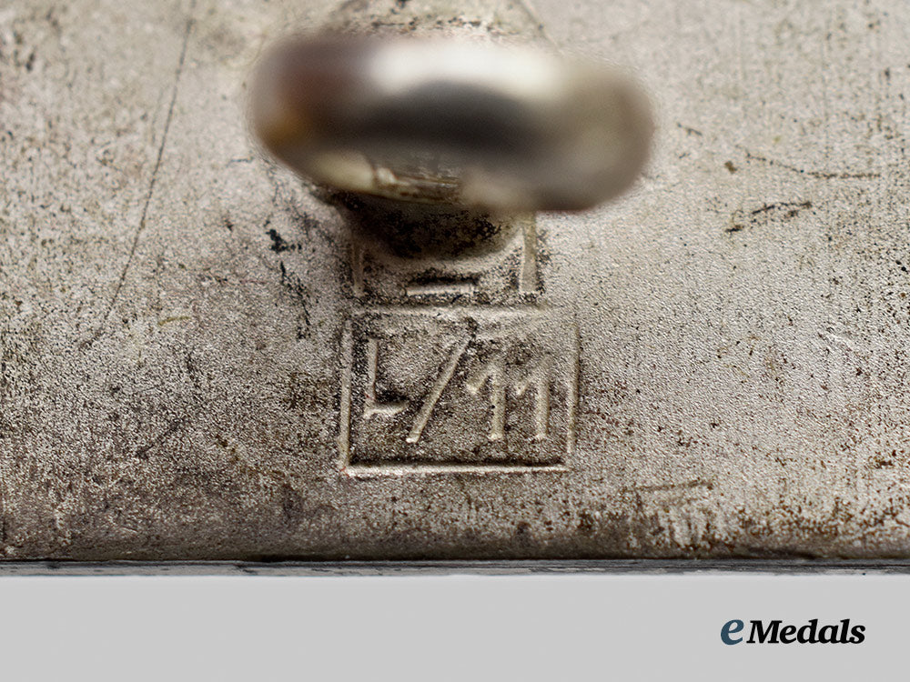 germany,_wehrmacht._a1939_iron_cross_i_class,_with_case,_by_wilhelm_deumer__mnc2138a-_1_