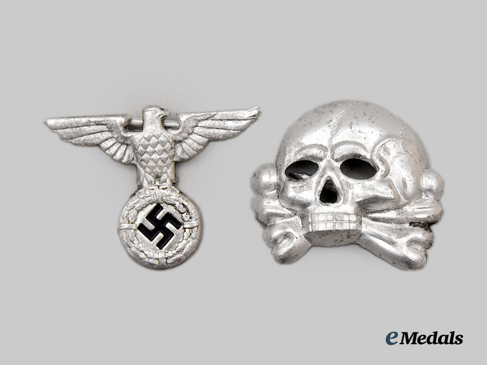 germany,_ss._a_set_of_first_pattern_cap_insignia__mnc2157-_1_