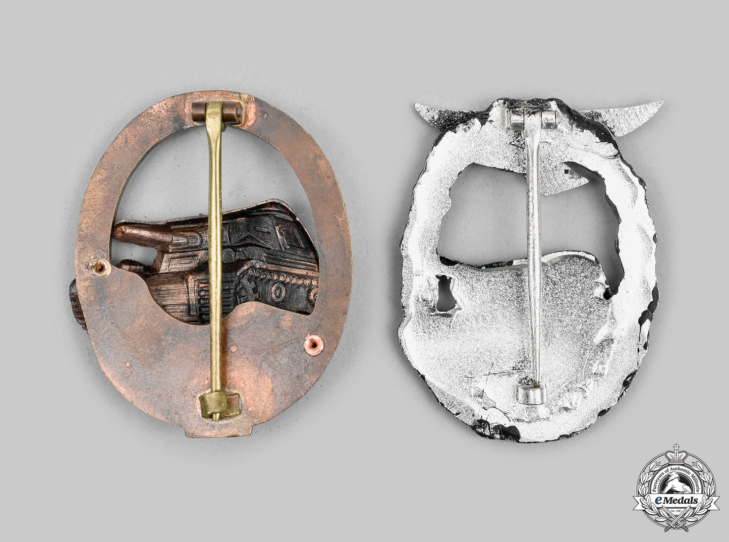germany,_federal_republic._a_pair_of_panzer_assault_badges,1957_versions__mnc3434_m20_0795