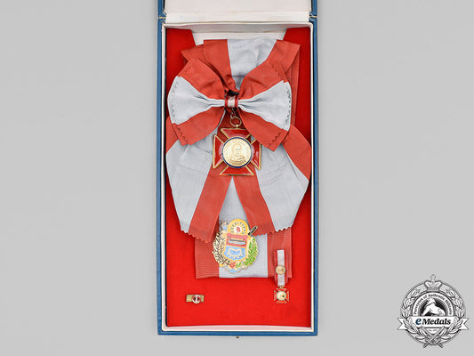 venezuela,_bolivarian_republic._decoration_of_francisco_esteban_gómez,_hero_of_matasiete,_i_class,_c.1995__mnc3599_m20_0002