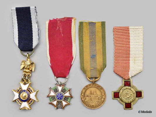 united_states._a_lot_of_four_miniature_awards__mnc3795-_1__1