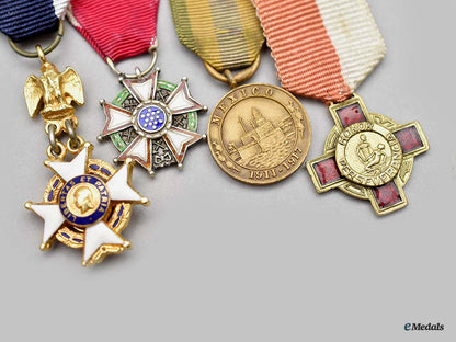 united_states._a_lot_of_four_miniature_awards__mnc3796-_1__1