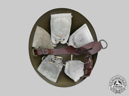 slovakia,_first_republic._an_eastern_front_volunteer_m32_steel_helmet__mnc3799_m20_0077