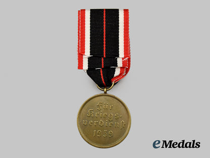 germany,_wehrmacht._a_lot_of_mint_war_merit_medals__mnc4369