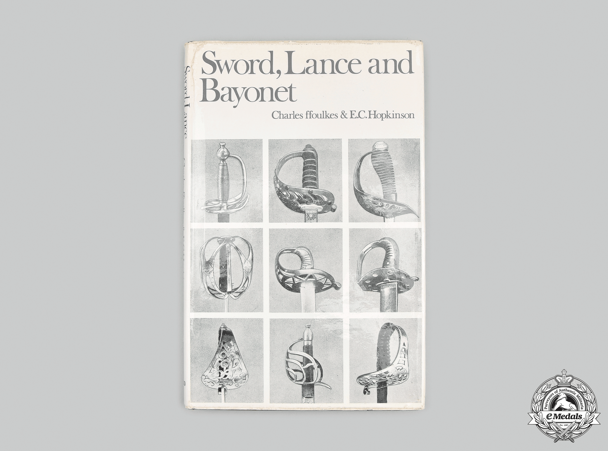 united_kingdom._sword,_lance_and_bayonet-_a_record_of_the_arms_of_the_british_army&_navy,_second_edition__mnc4384