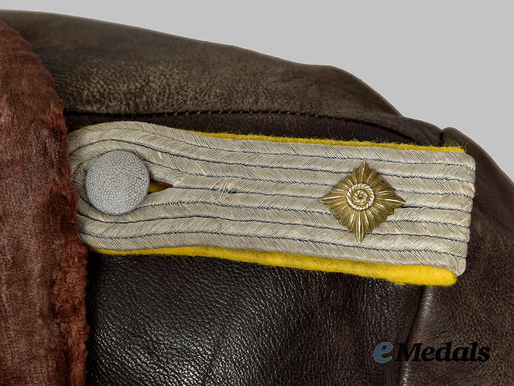 germany,_luftwaffe._an_oberleutnant’s_leather_flight_jacket,_by_karl_heisler__mnc4450