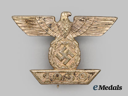 germany,_wehrmacht._a1939_clasp_to_the_iron_cross_i_class,_type_ii,_by_otto_schickle__mnc4580