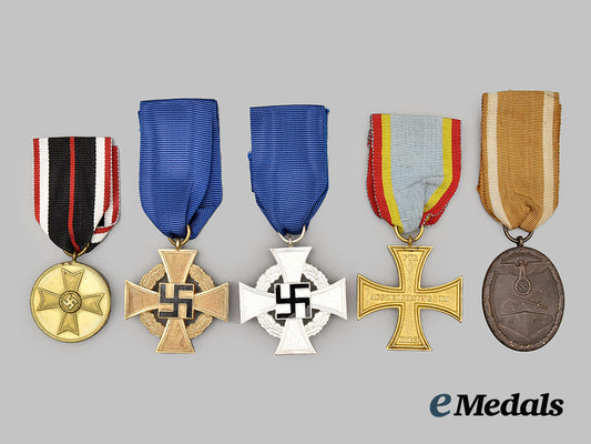 germany,_third_reich._a_mixed_lot_of_decorations__mnc4813