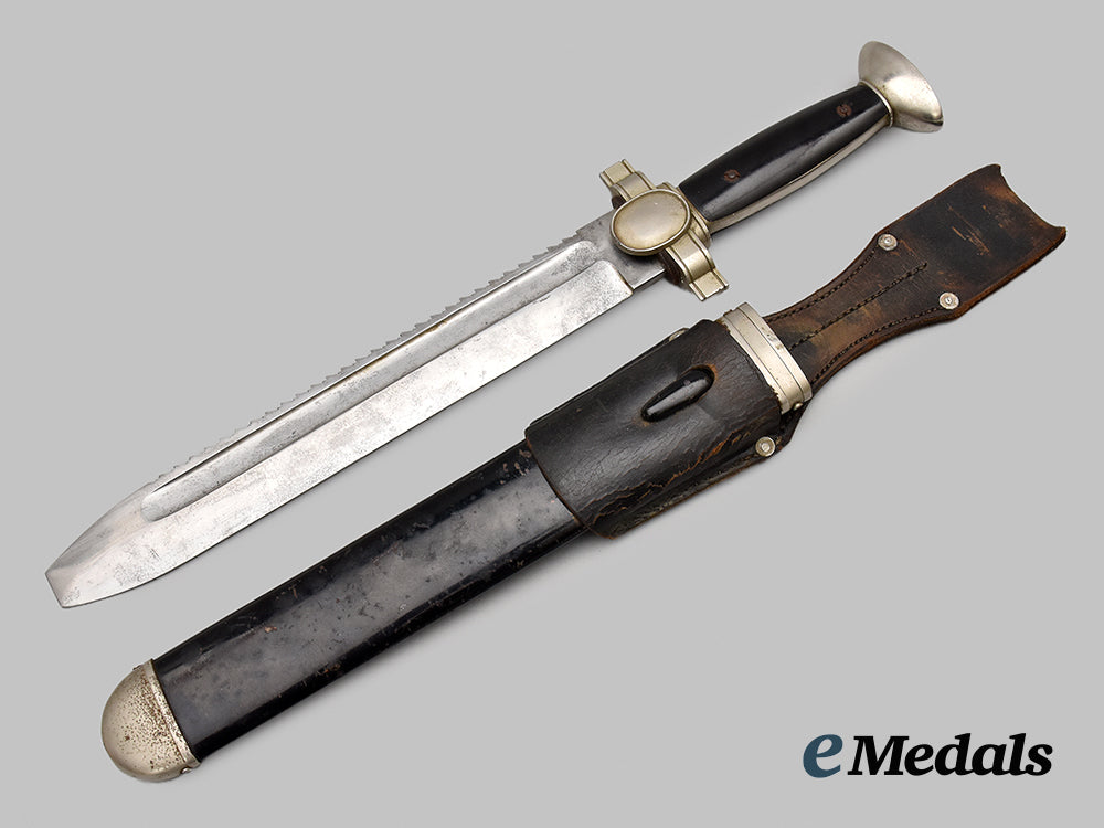 germany,_drk._an_enlisted_ranks_hewer__mnc4902