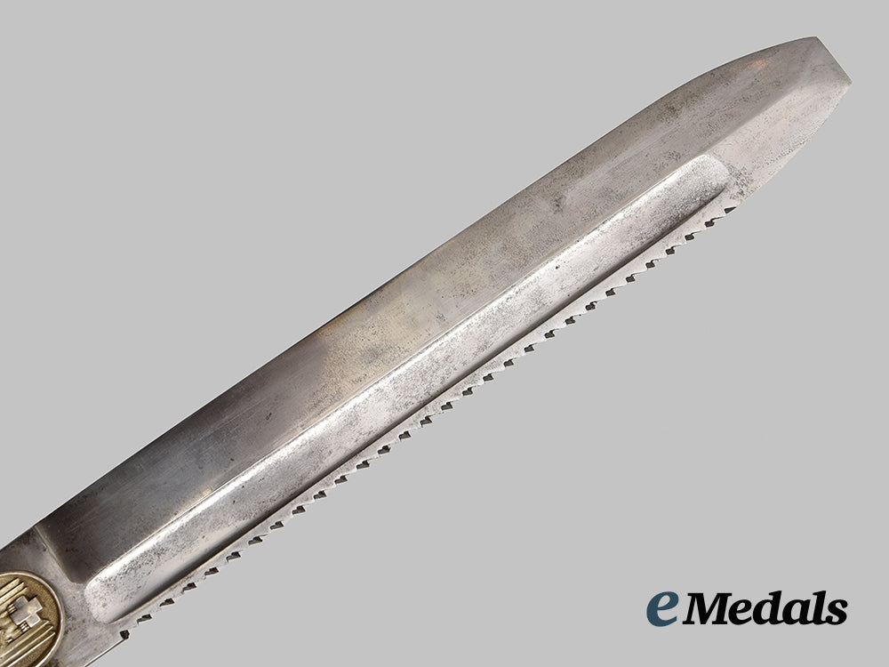 germany,_drk._an_enlisted_ranks_hewer__mnc4909