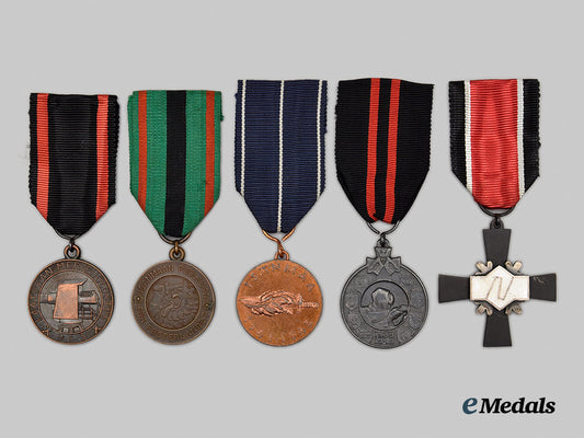finland._a_mixed_lot_of_medals__mnc5162