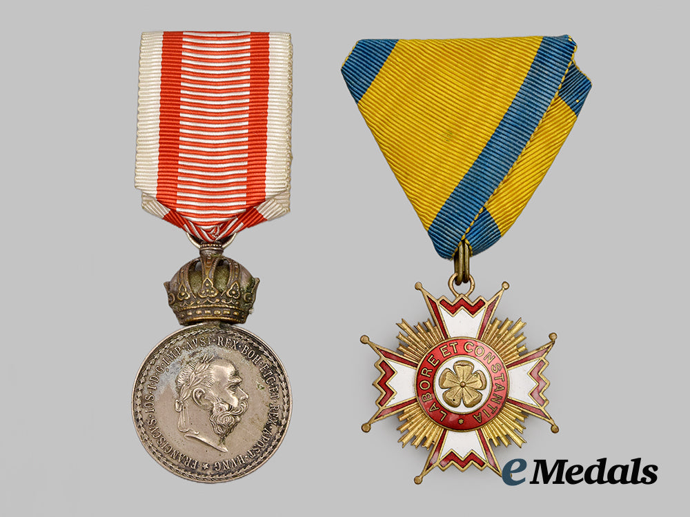 austria,_empire._two_merit_medals__mnc5213
