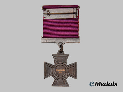 united_kingdom._a_limited_edition_replica_victoria_cross_by_hancocks&_co,_london__mnc5371