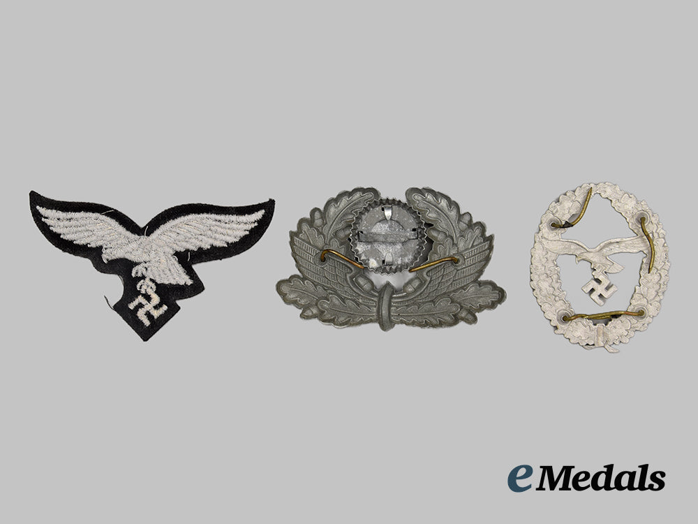 germany,_third_reich._a_mixed_lot_of_uniform_insignia__mnc5691_1
