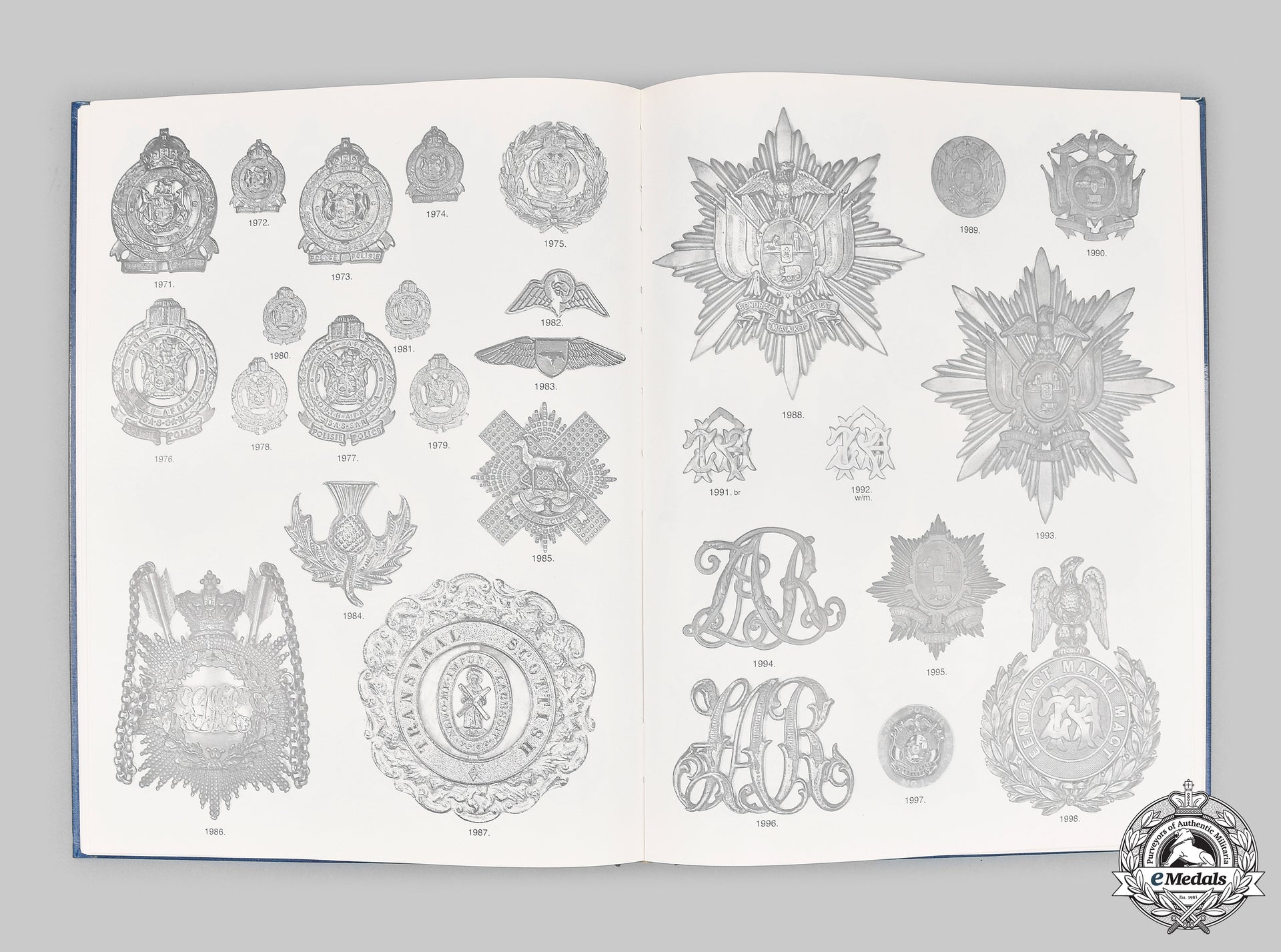 south_africa._the_military_badges_and_insignia_of_southern_africa__mnc5698_m20_0690