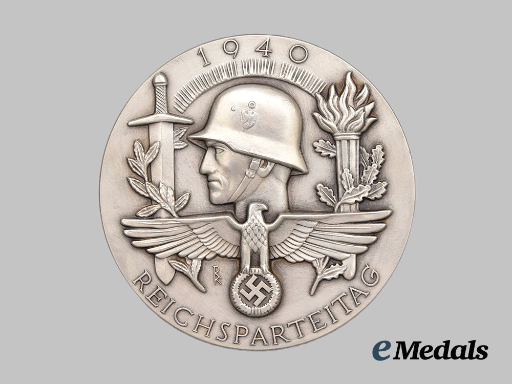 germany,_third_reich._a_prototype_table_medal_for_the1940_nuremberg_rally,_by_deschler&_sohn__mnc5700-_1_