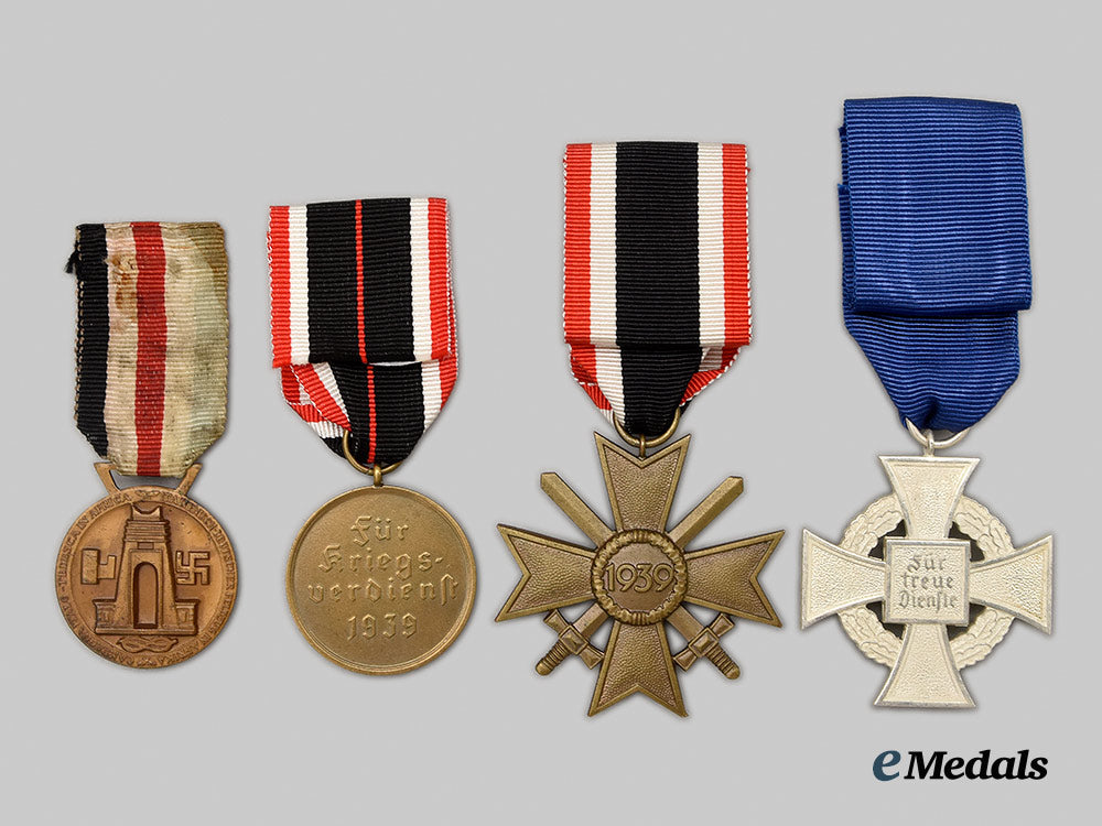 germany,_third_reich._a_mixed_lot_of_decorations__mnc5777