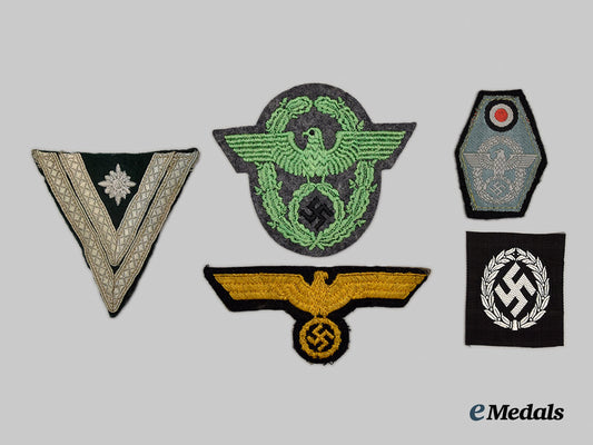 germany,_third_reich._a_mixed_lot_of_insignia__mnc5800_2