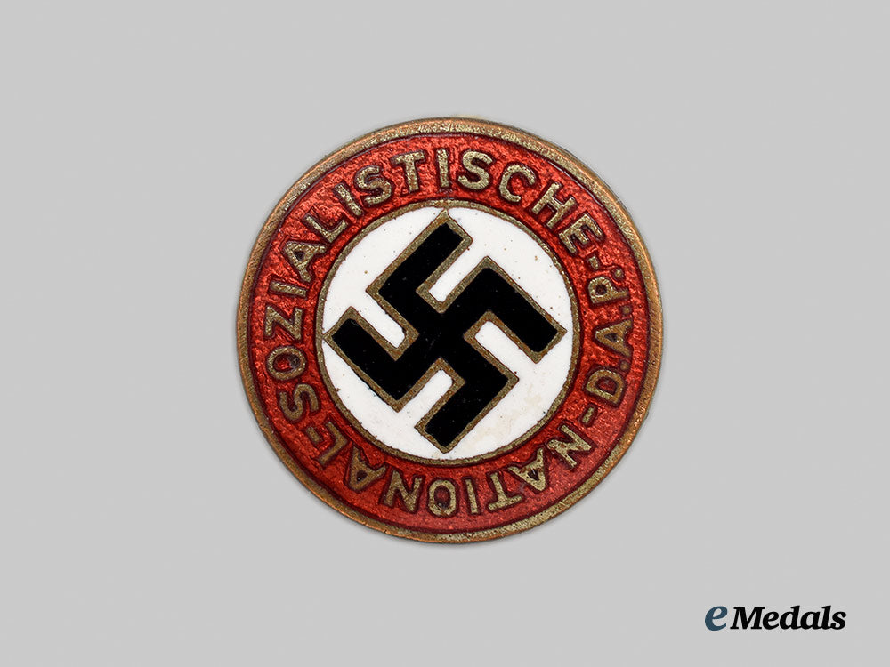 germany,_nsdap._a_membership_badge,_small_version,_by_ferdinand_hoffstätter__mnc5839