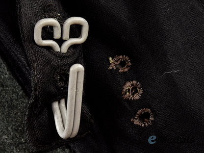 germany,_ss._a3_rd_ss_panzer_division_totenkopf_signals_sturmmann_m43_service_tunic__mnc5857_1