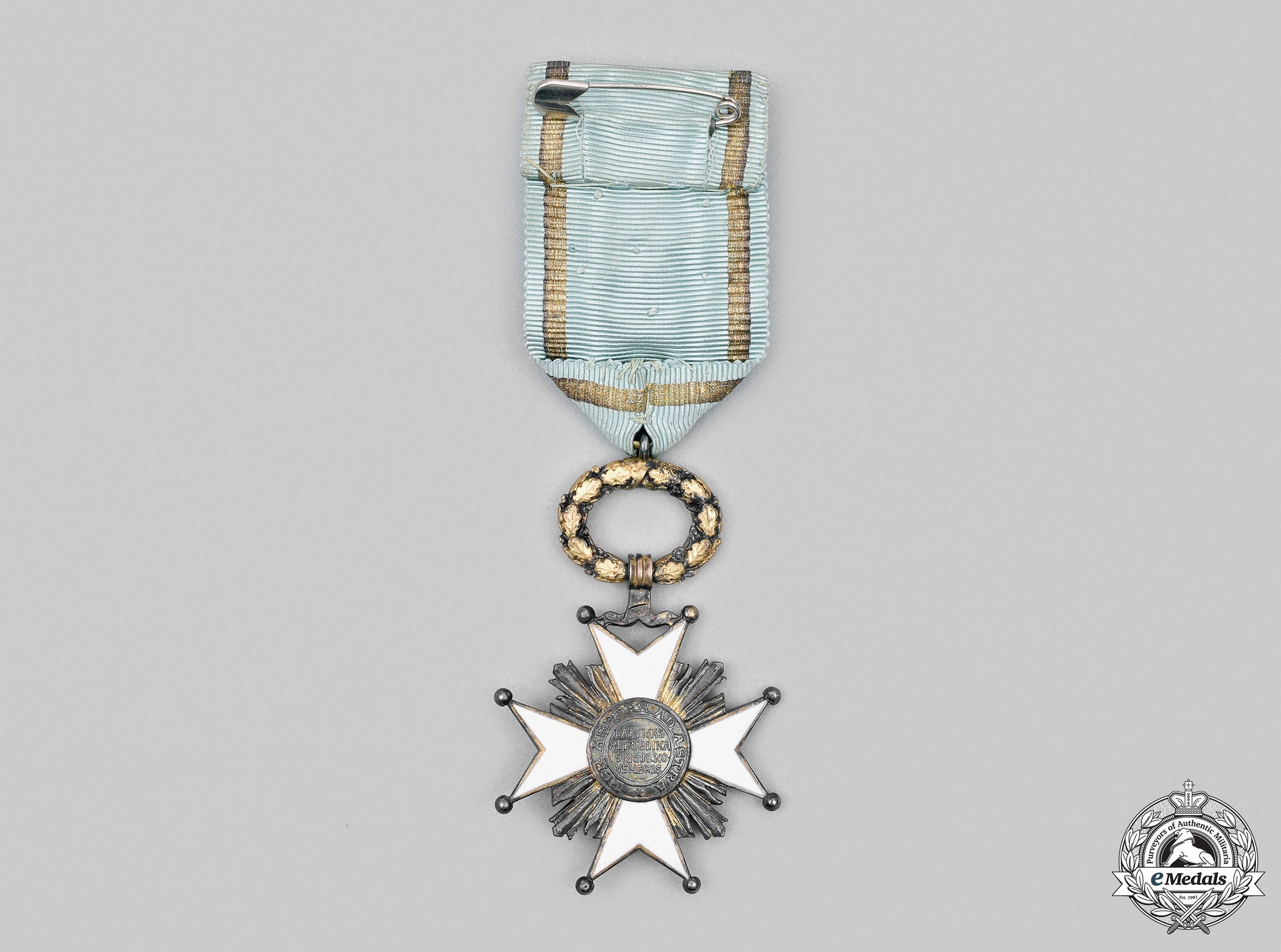 latvia,_republic._an_order_of_the_three_stars,_iv_class_officer,_c.1930__mnc5899_m20_0262