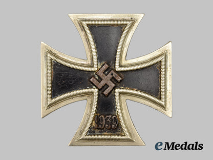 germany,_wehrmacht._a1939_iron_cross_i_class,_with_case,_by_paul_meybauer__mnc5906