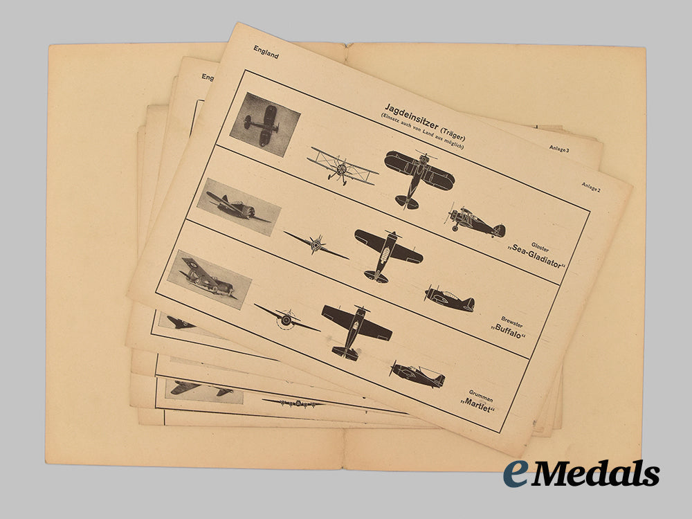 germany,_luftwaffe._a_pair_of_publications__mnc5992_1