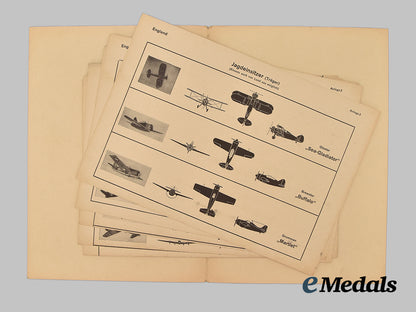 germany,_luftwaffe._a_pair_of_publications__mnc5992_1