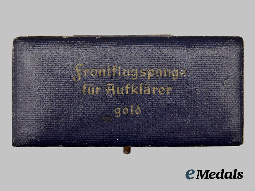 germany,_luftwaffe._a_reconnaissance_clasp,_gold_grade_with_case,_by_c.e._juncker__mnc6267