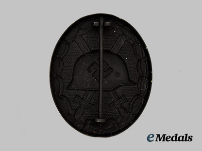 germany,_wehrmacht._a_black_grade_wound_badge,_with_case,_by_wilhelm_deumer__mnc6388