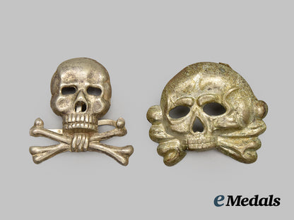 germany,_wehrmacht._a_pair_of_totenkopf_insignia__mnc6503
