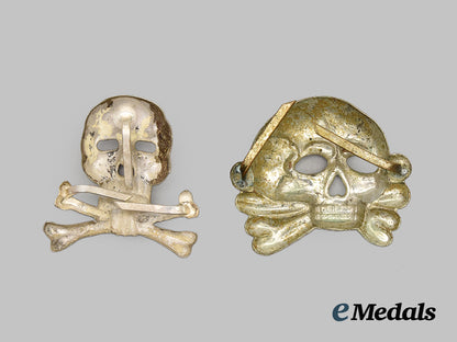 germany,_wehrmacht._a_pair_of_totenkopf_insignia__mnc6505