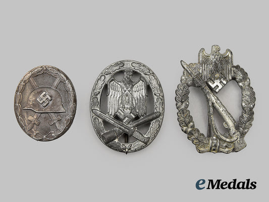 germany,_wehrmacht._a_lot_of_service_badges__mnc6600_1