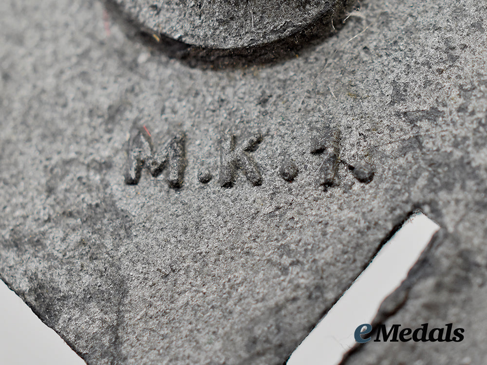 germany,_wehrmacht._a_lot_of_service_badges__mnc6618